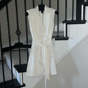JAYGODFREY White Sheath Mini Tux Dress size 4
